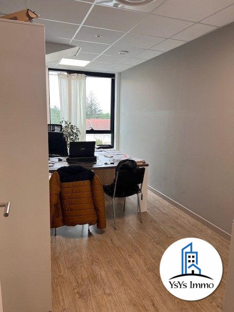 Bureau - 89 m²