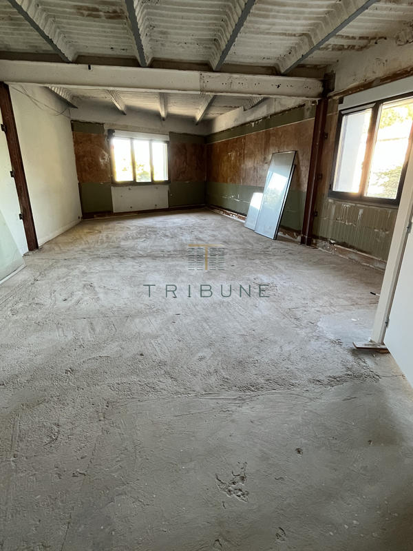Bureau - 140 m²