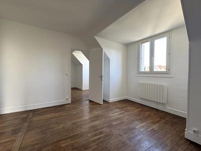 Appartement - 77 m² - 3 pièces