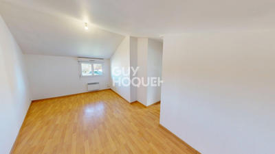 Maison - 93 m² - 4 pièces