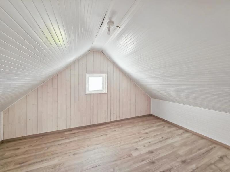 Maison - 152 m² - 8 pièces