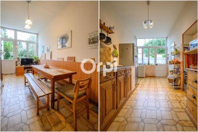 Maison - 269 m² - 6 pièces