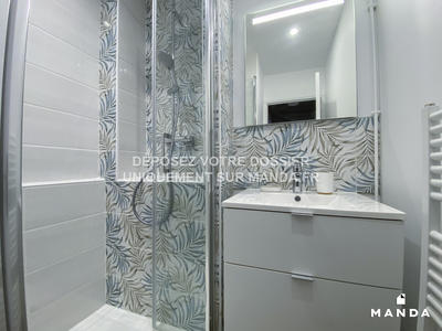 Chambre - 9 m² - 4 pièces