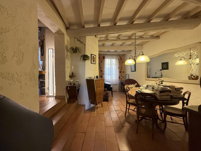 Maison - 150 m² - 5 pièces