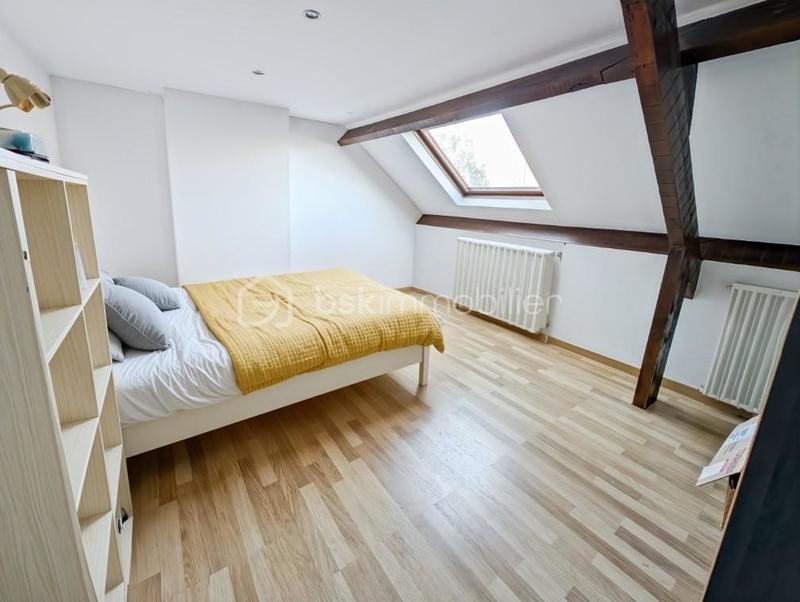 Maison - 147 m² - 8 pièces