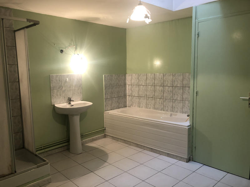 Maison - 100 m² - 6 pièces