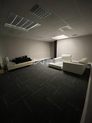 Local commercial - 226 m²