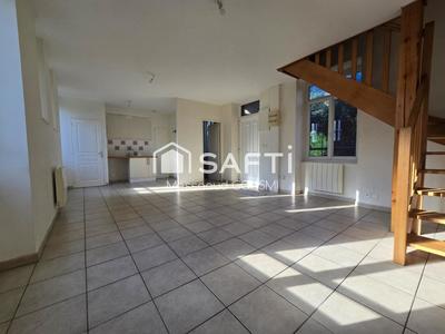 Maison - 81 m² - 4 pièces