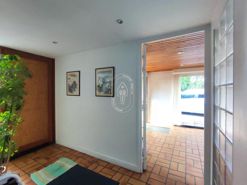 Maison - 189 m² - 8 pièces