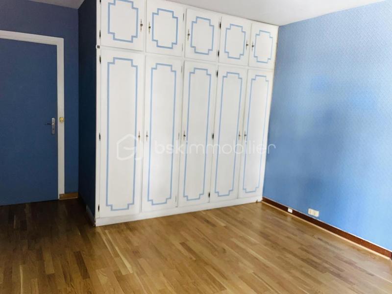 Appartement - 86 m² - 4 pièces