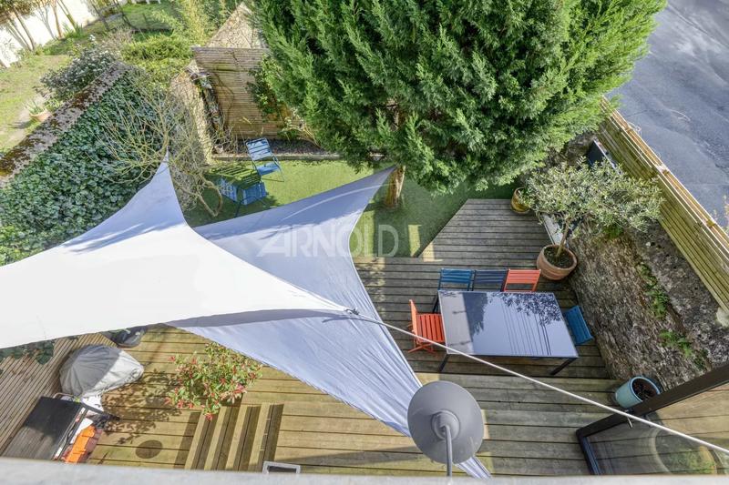 Maison - 148 m² - 7 pièces