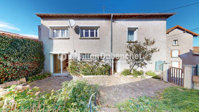 Maison - 210 m² - 9 pièces