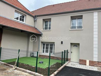 Maison - 125 m² - 4 pièces