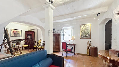 Maison de village - 94 m² - 6 pièces