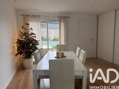 Maison - 86 m² - 4 pièces