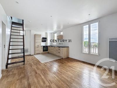 Duplex - 44 m² - 3 pièces