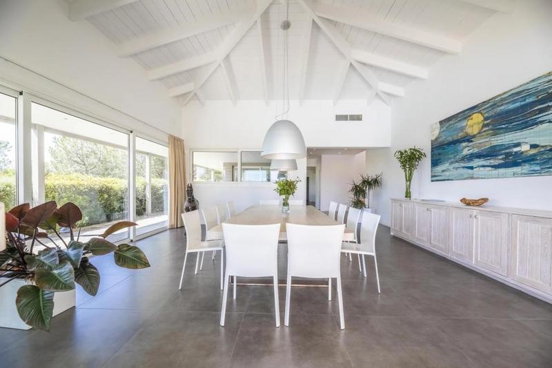 Propriété - 466 m² - 11 pièces