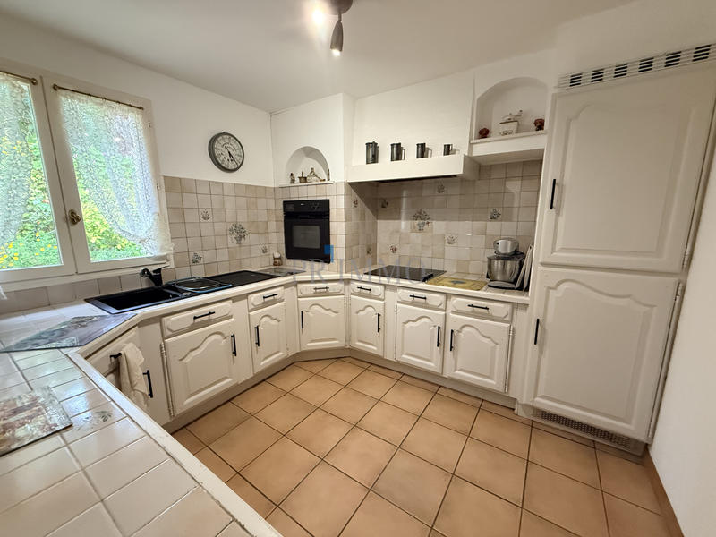 Maison - 136 m² - 4 pièces