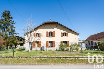 Ferme - 267 m² - 11 pièces
