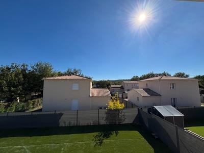 Maison - 101 m² - 4 pièces