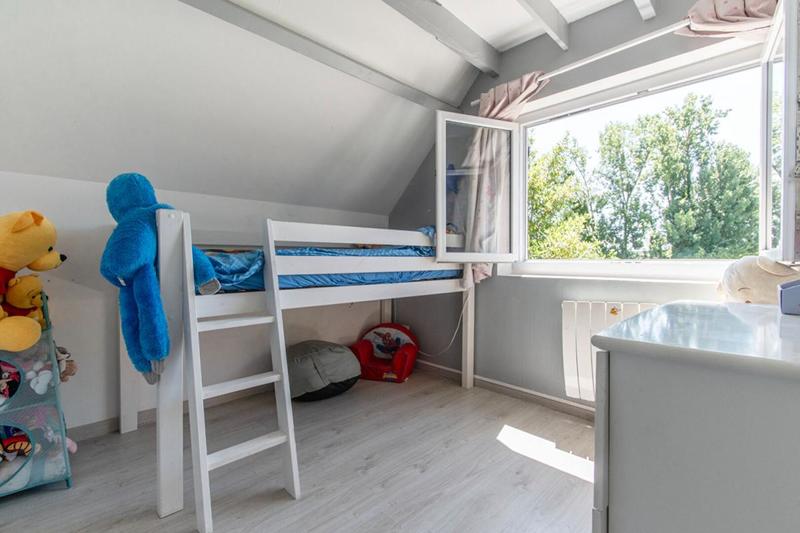 Maison - 150 m² - 7 pièces