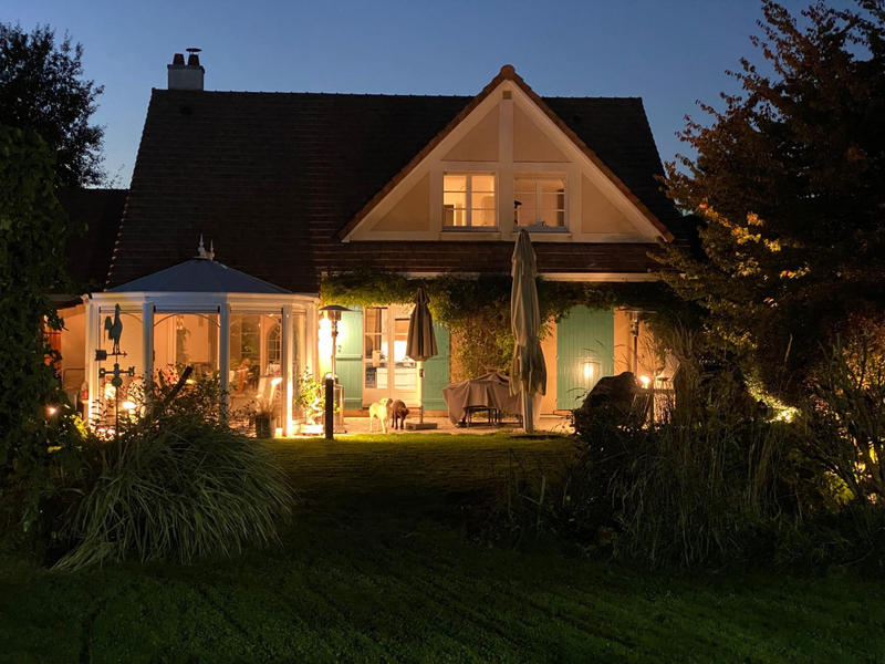 Maison contemporaine - 200 m² - 7 pièces