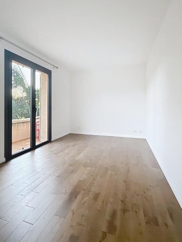 Villa - 209 m² - 5 pièces