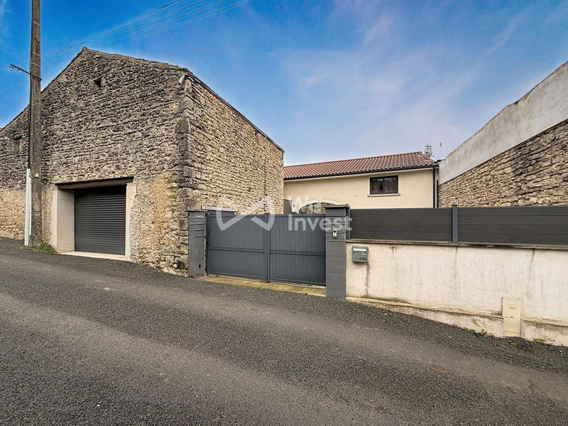 Maison - 102 m² - 4 pièces