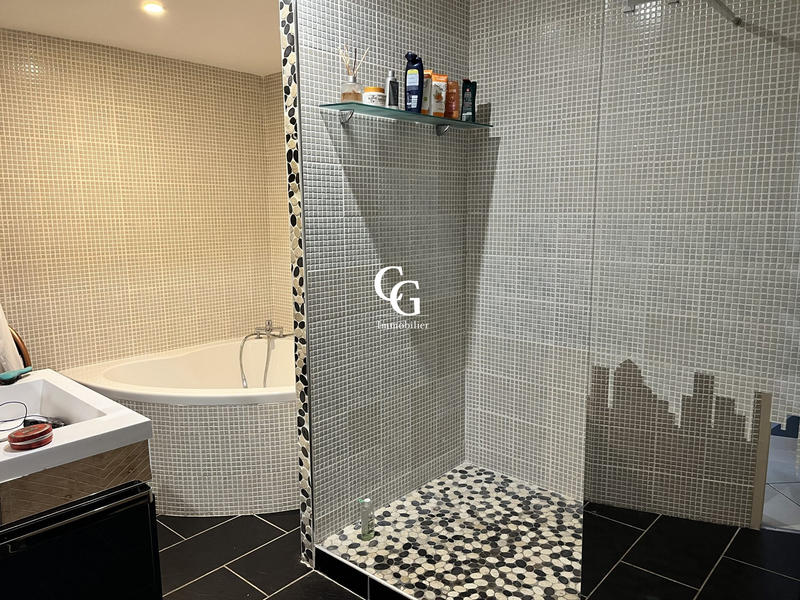 Maison - 115 m² - 3 pièces