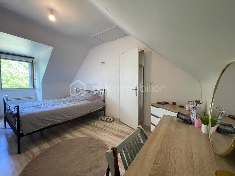 Maison - 127 m² - 7 pièces