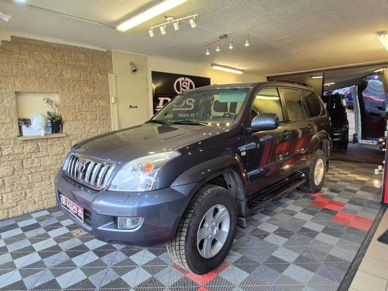 Toyota Land Cruiser d-4d Vx Gps Clim Carnet Attelage