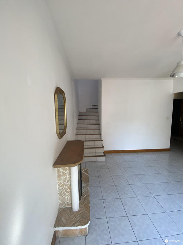 Maison - 142 m² - 9 pièces