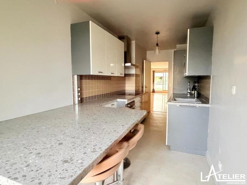 Appartement - 117 m² - 5 pièces