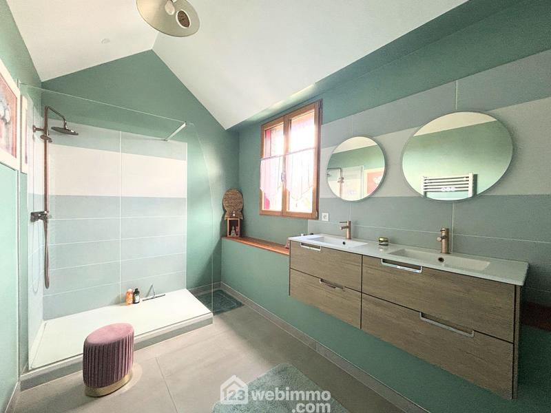 Ferme - 215 m² - 9 pièces