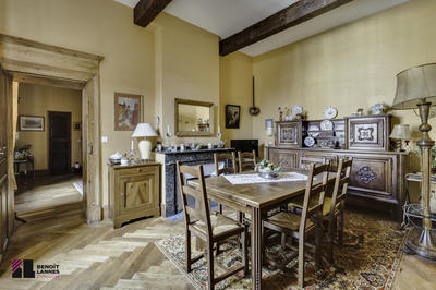 Appartement - 168 m² - 5 pièces