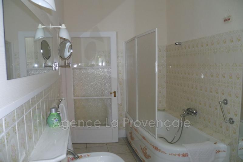 Demeure - 460 m² - 15 pièces