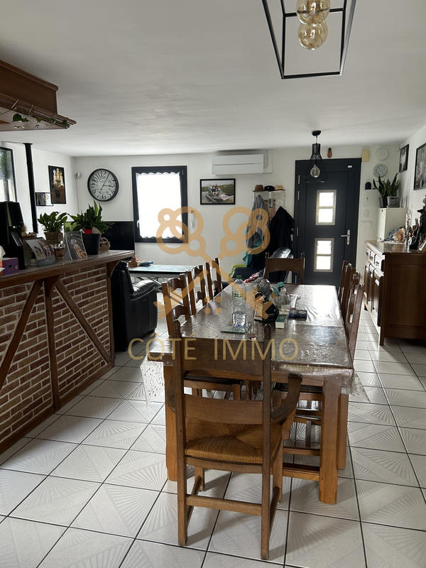 Maison - 102 m² - 5 pièces