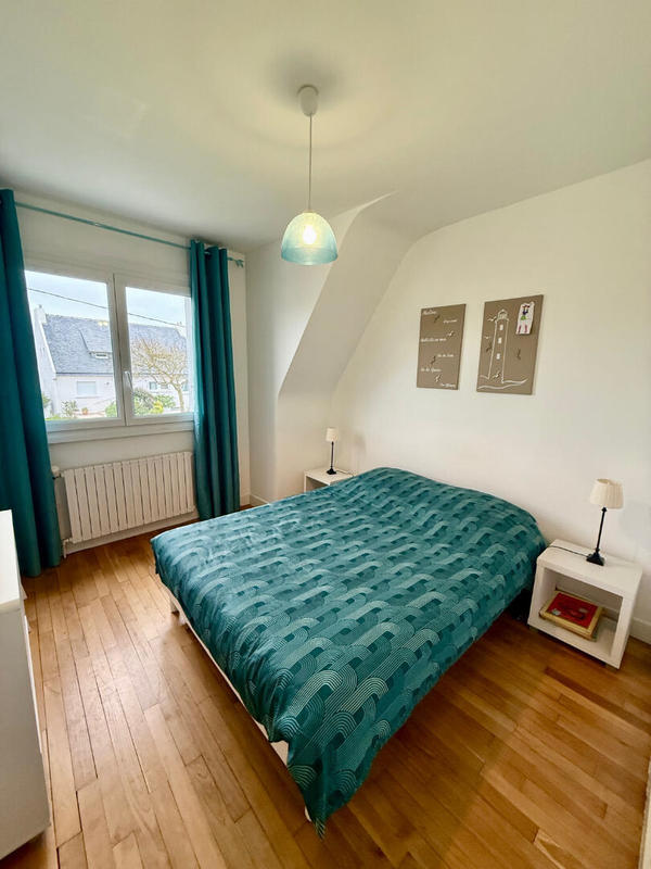 Maison - 121 m² - 8 pièces