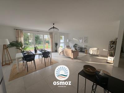 Maison - 110 m² - 4 pièces