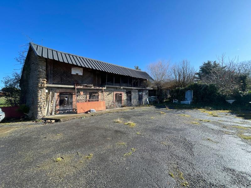 Maison - 150 m² - 1 pièce