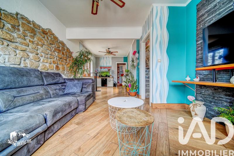 Maison - 161 m² - 7 pièces