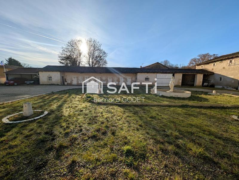 Maison - 248 m² - 6 pièces