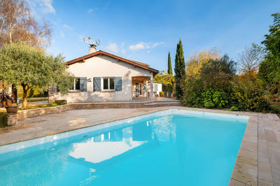 Maison - 135 m² - 6 pièces