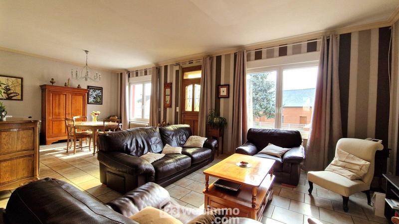 Maison - 117 m² - 5 pièces