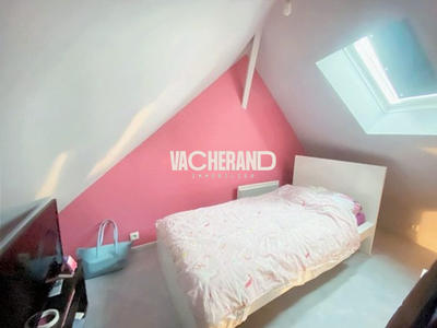 Appartement - 130 m² - 3 pièces