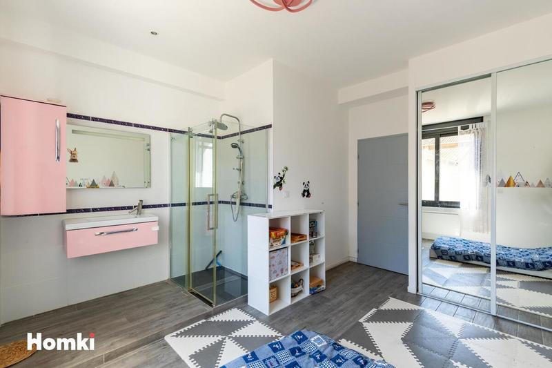 Appartement - 98 m² - 4 pièces