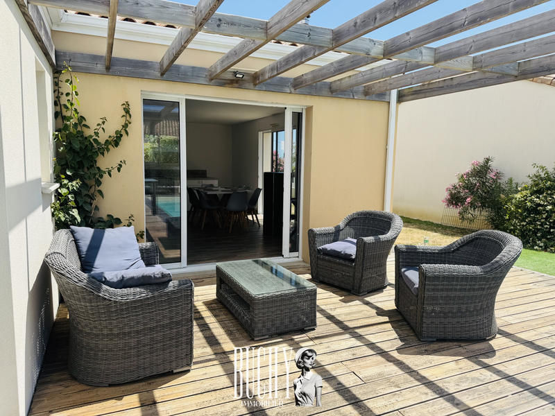 Maison - 94 m² - 4 pièces