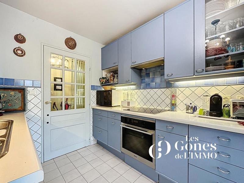 Appartement - 148 m² - 7 pièces