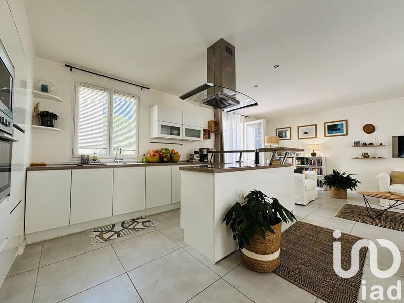 Maison - 98 m² - 5 pièces