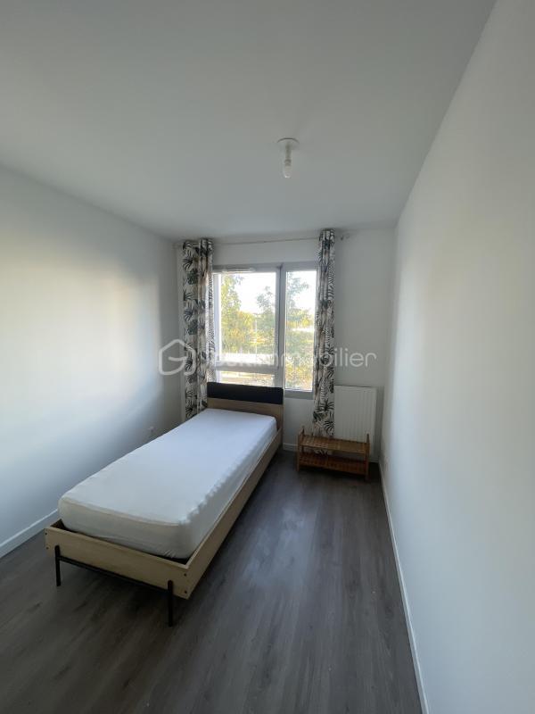 Appartement - 98 m² - 5 pièces